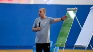 استراتيجية قطاع الناشئين تتوج بتصعيد 8 لاعبين إلى الفريق الأول